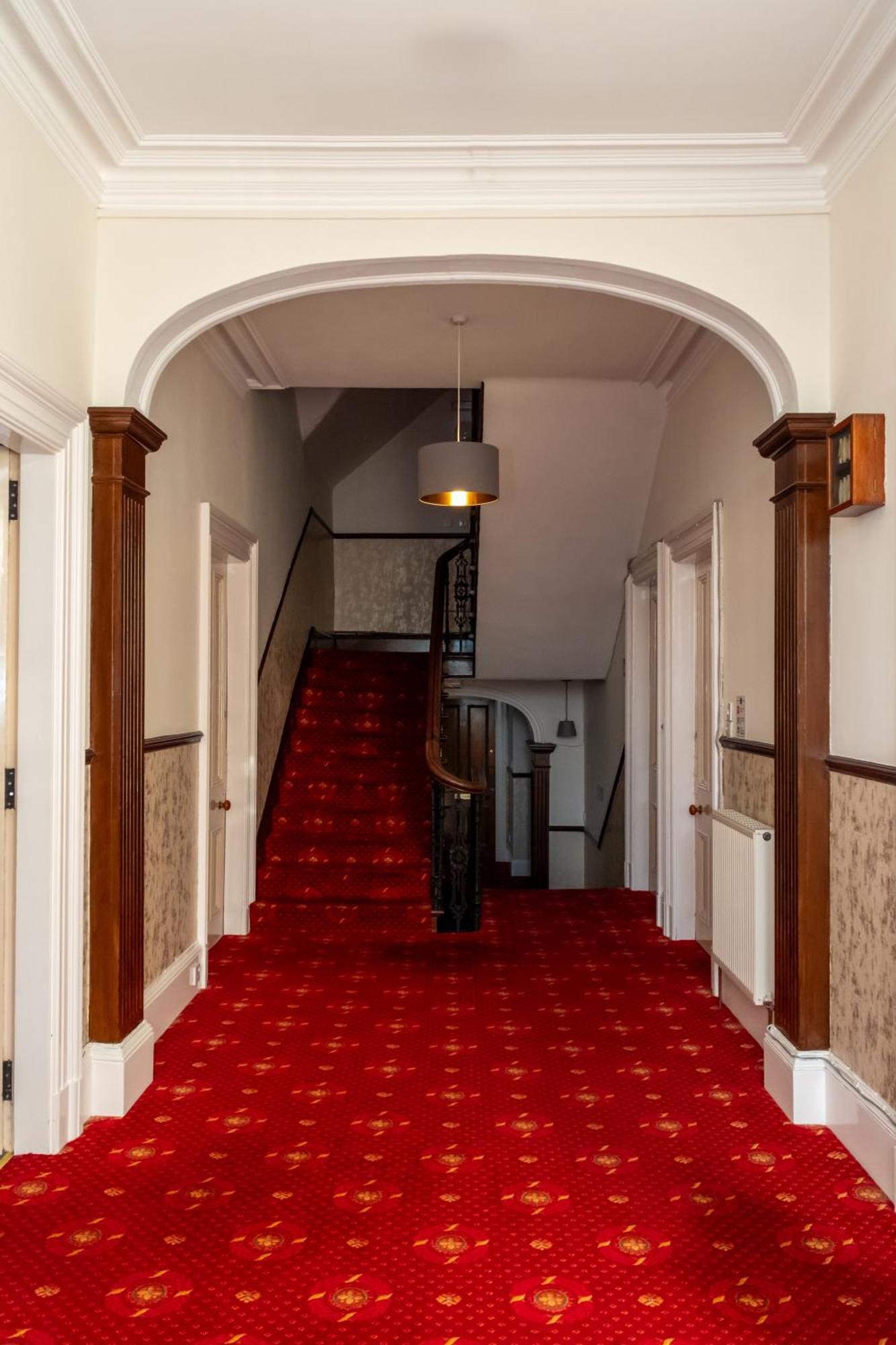 Station Hotel Ellon Zewnętrze zdjęcie