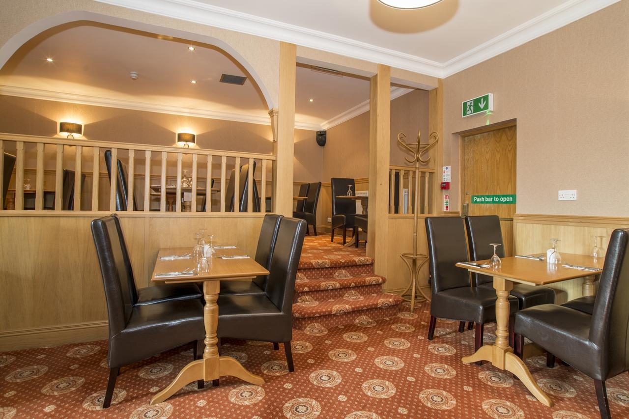 Station Hotel Ellon Zewnętrze zdjęcie