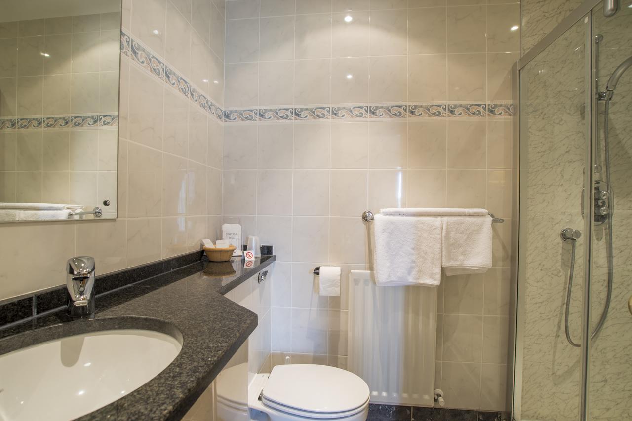 Station Hotel Ellon Zewnętrze zdjęcie